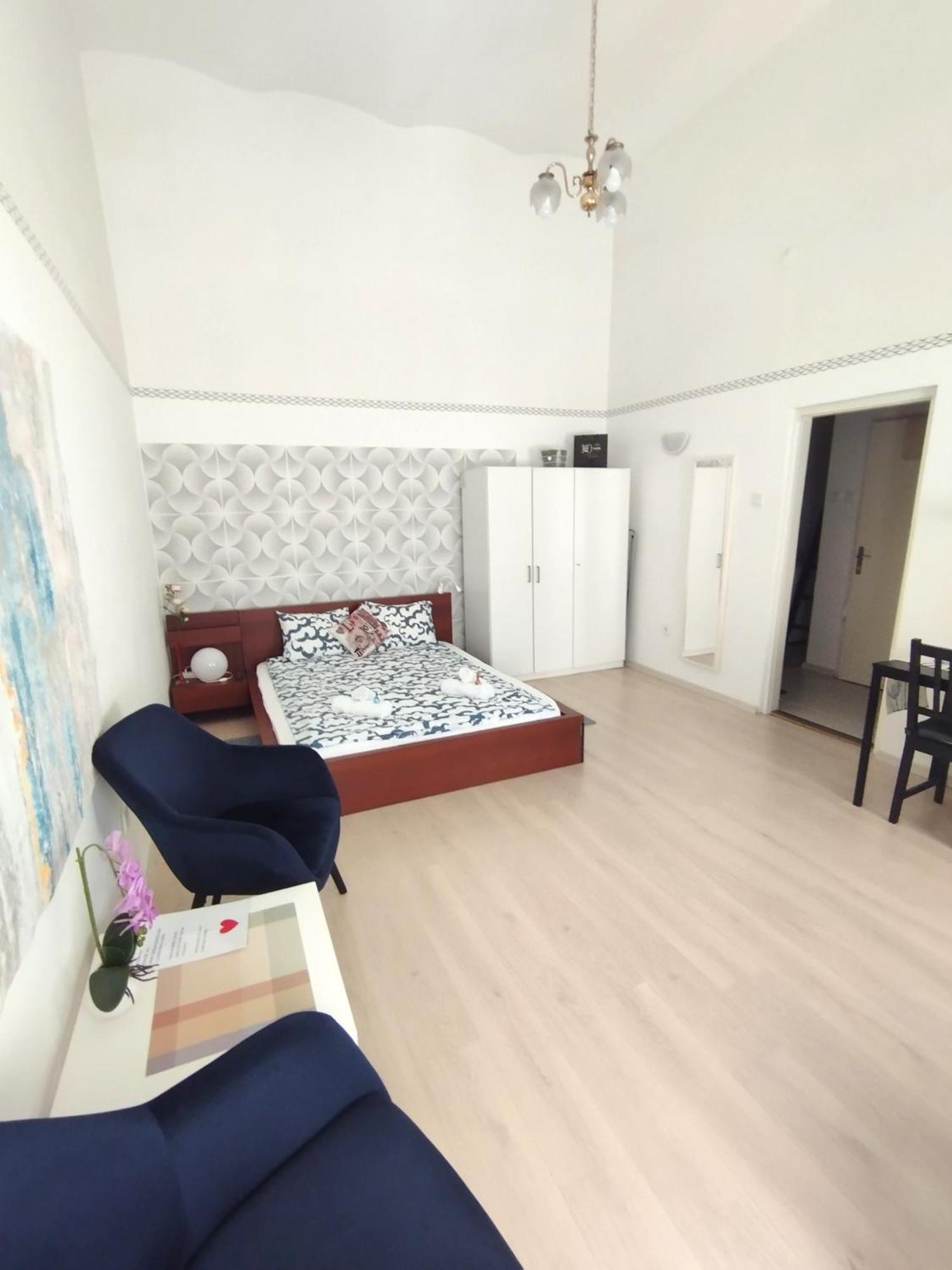 Free Parking Garage! Downtown Apartment Close To New York Cafe 부다페스트 외부 사진